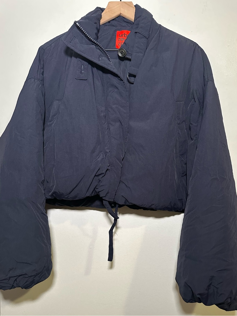 Cropped Winter Puffer - Picture 7 of 7